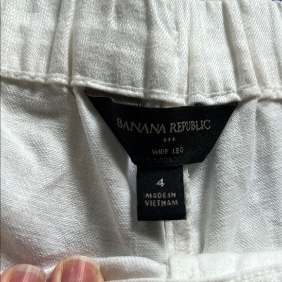 Banana Republic White Pleated Trousers Size 4 - Picture 3 of 6